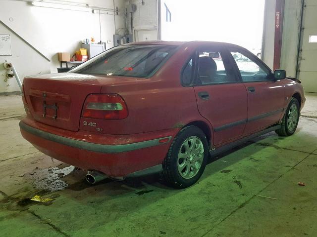 YV1VS2555YF568022 - 2000 VOLVO S40 RED photo 4