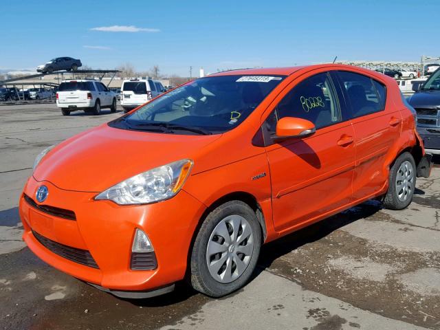 JTDKDTB38D1042339 - 2013 TOYOTA PRIUS C ORANGE photo 2