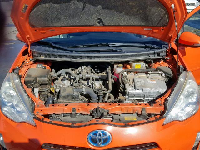 JTDKDTB38D1042339 - 2013 TOYOTA PRIUS C ORANGE photo 7