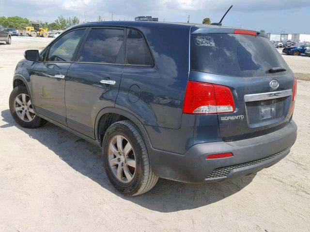 5XYKT3A11BG014432 - 2011 KIA SORENTO BA BLUE photo 3