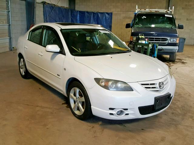 JM1BK323061435132 - 2006 MAZDA 3 S WHITE photo 1