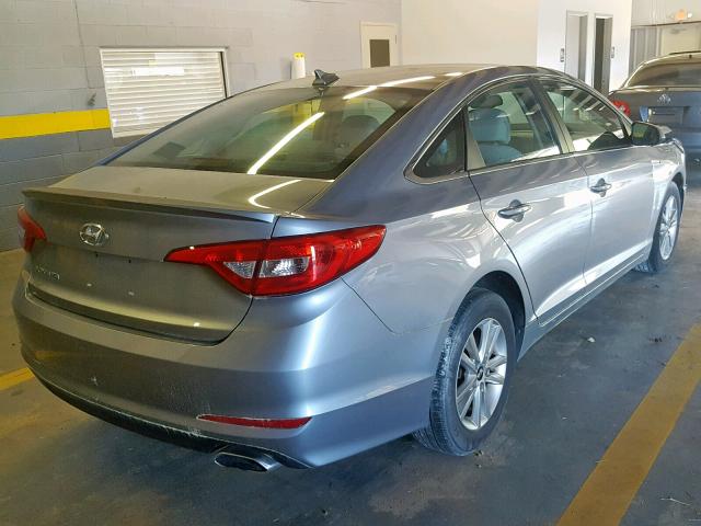 5NPE24AF3FH005957 - 2015 HYUNDAI SONATA SE GRAY photo 4