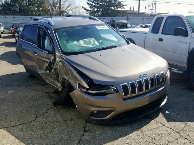 1C4PJMCB8KD189444 - 2019 JEEP CHEROKEE L GOLD photo 1