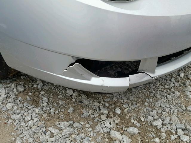 1G8AW12F74Z114549 - 2004 SATURN ION LEVEL SILVER photo 9