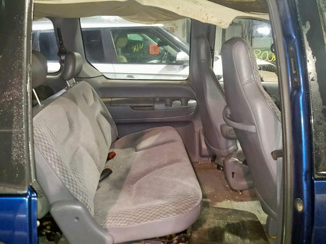 2B4FP25B7YR569972 - 2000 DODGE CARAVAN BLUE photo 6