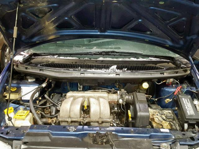 2B4FP25B7YR569972 - 2000 DODGE CARAVAN BLUE photo 7