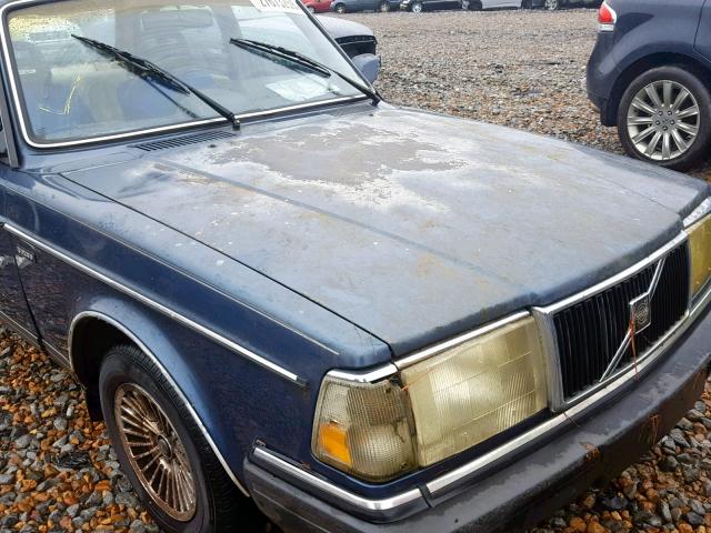 YV1AX8842J1308296 - 1988 VOLVO 244 DL BLUE photo 9