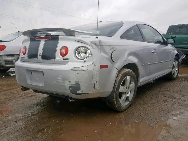 1G1AL18F887147964 - 2008 CHEVROLET COBALT LT SILVER photo 4