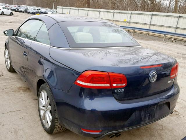 WVWBW7AHXCV002754 - 2012 VOLKSWAGEN EOS KOMFOR BLUE photo 3