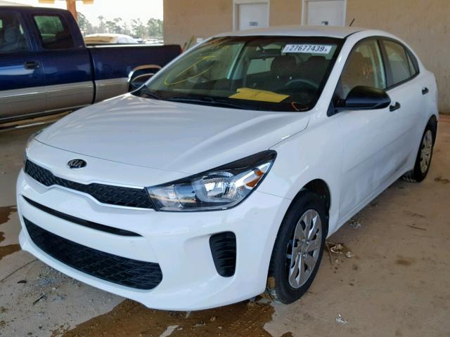 3KPA24AB4JE073063 - 2018 KIA RIO LX WHITE photo 2