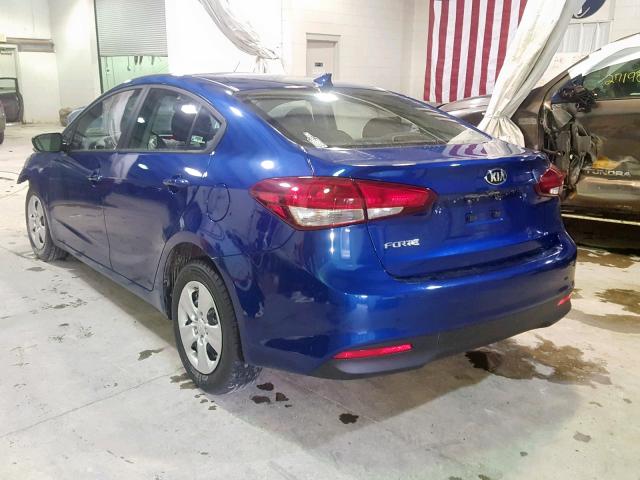 3KPFL4A79HE061838 - 2017 KIA FORTE LX BLUE photo 3