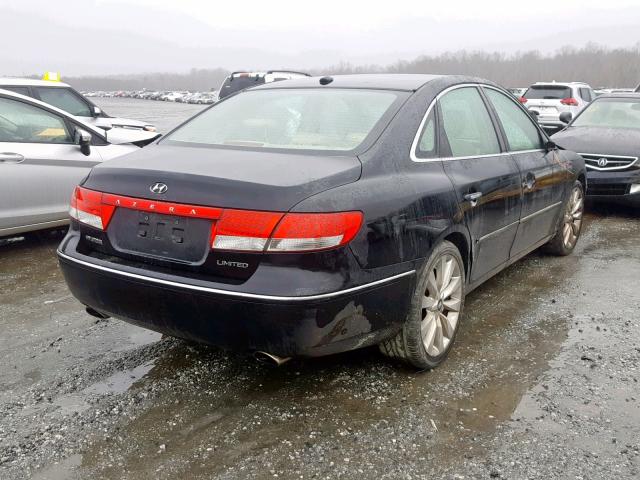 KMHFC46F68A256312 - 2008 HYUNDAI AZERA SE BLACK photo 4