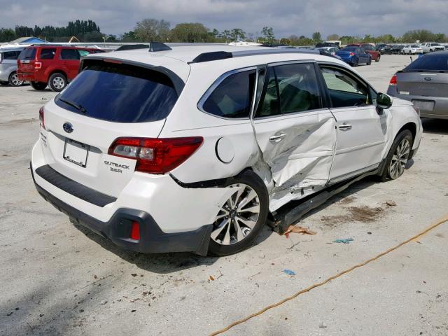 4S4BSETC5J3340682 - 2018 SUBARU OUTBACK TO WHITE photo 4