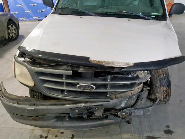 2FTRF17224CA97560 - 2004 FORD F-150 HERI WHITE photo 7