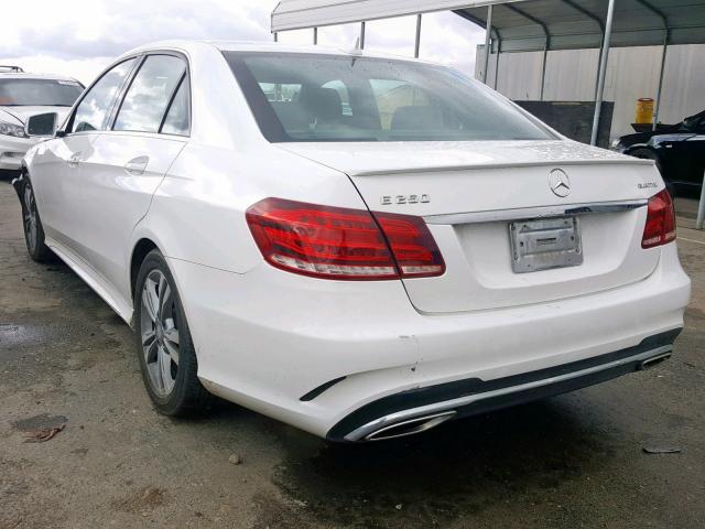 WDDHF0EB7FB078628 - 2015 MERCEDES-BENZ E 250 BLUE WHITE photo 3