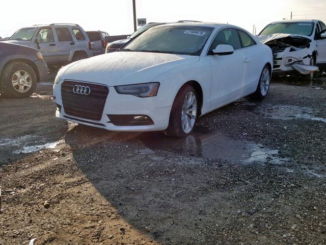 WAULFAFR2DA068854 - 2013 AUDI A5 PREMIUM WHITE photo 2