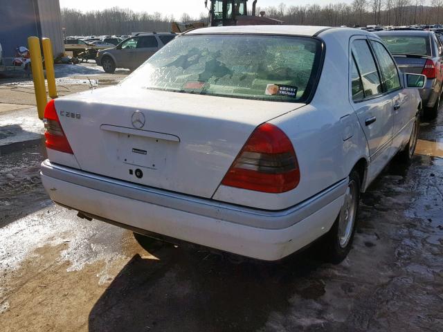 WDBHA28E5VA507665 - 1997 MERCEDES-BENZ C 280 WHITE photo 4