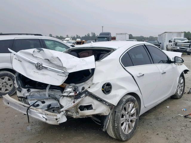 2G4GS5ER8D9216246 - 2013 BUICK REGAL PREM WHITE photo 4