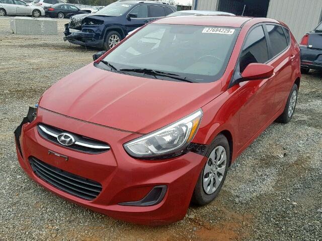 KMHCT5AE0GU242362 - 2016 HYUNDAI ACCENT SE RED photo 2