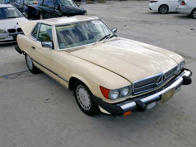 WDBBA48D7GA040776 - 1986 MERCEDES-BENZ 560 SL CREAM photo 1