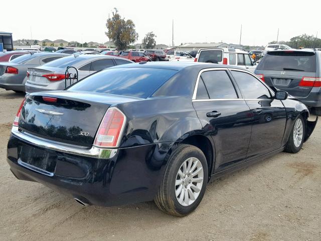 2C3CCAAG9DH614072 - 2013 CHRYSLER 300 BLACK photo 4