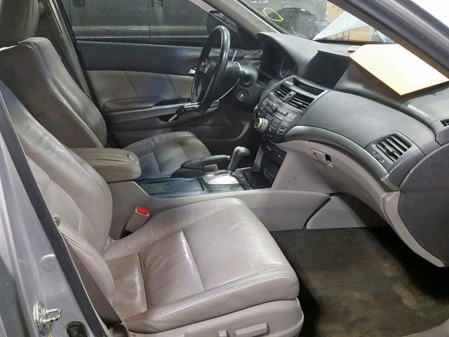 1HGCP36869A019894 - 2009 HONDA ACCORD EXL SILVER photo 5