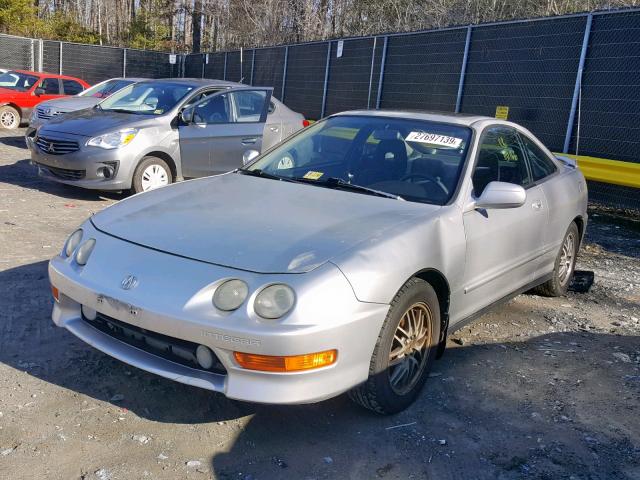 JH4DC4354YS000489 - 2000 ACURA INTEGRA LS SILVER photo 2