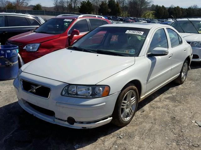 YV1RS592X82676579 - 2008 VOLVO S60 2.5T WHITE photo 2