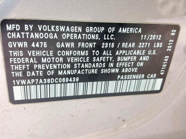 1VWAP7A38DC069439 - 2013 VOLKSWAGEN PASSAT S SILVER photo 10