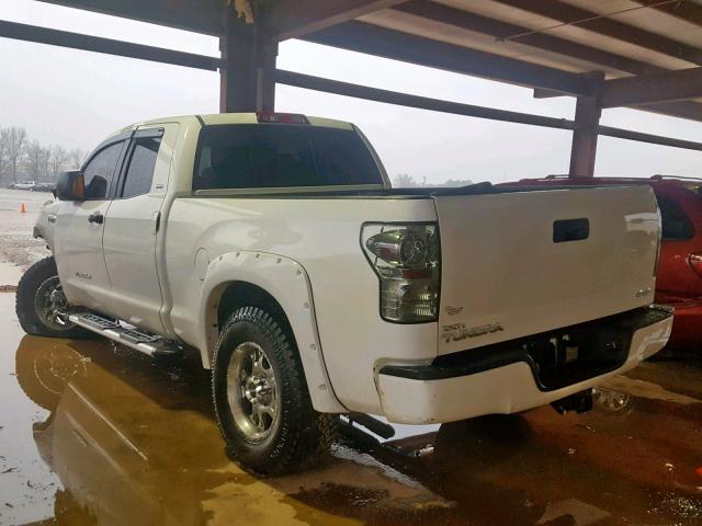 5TBBV54108S497532 - 2008 TOYOTA TUNDRA DOU WHITE photo 3