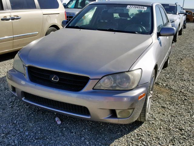 JTHBD192130075459 - 2003 LEXUS IS 300 SILVER photo 2