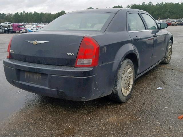 2C3KA43R07H827921 - 2007 CHRYSLER 300 BLACK photo 4