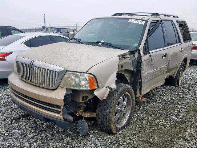 5LMFU27515LJ22246 - 2005 LINCOLN NAVIGATOR Krem foto 2