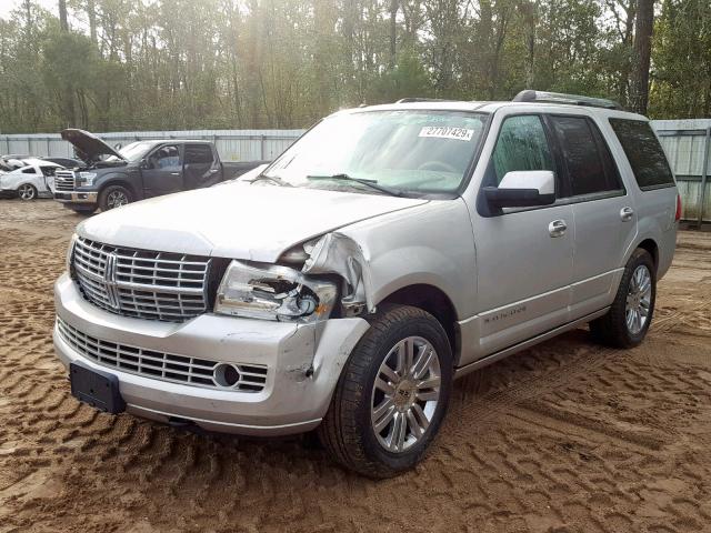 5LMFU27547LJ19912 - 2007 LINCOLN NAVIGATOR Күміс фото 2