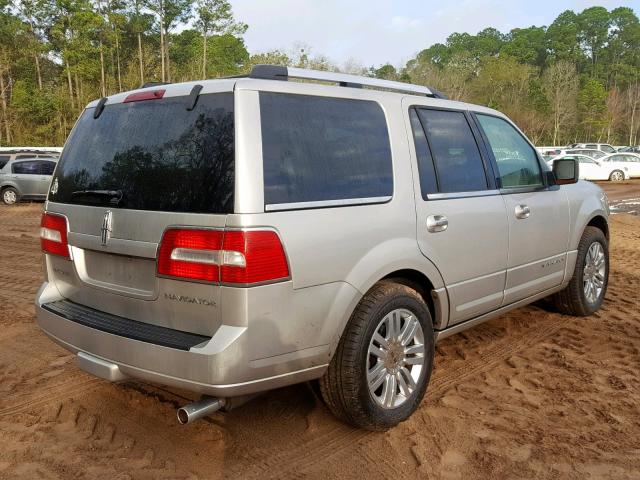 5LMFU27547LJ19912 - 2007 LINCOLN NAVIGATOR Күміс фото 4
