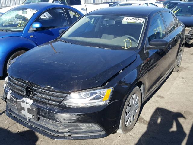 3VW2K7AJXFM333571 - 2015 VOLKSWAGEN JETTA BASE BLACK photo 2