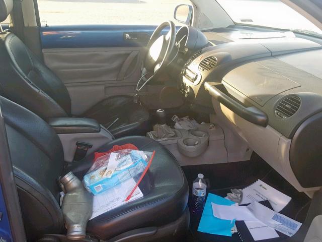 3VWCD31C75M407374 - 2005 VOLKSWAGEN NEW BEETLE ლურჯი ფოტო 5