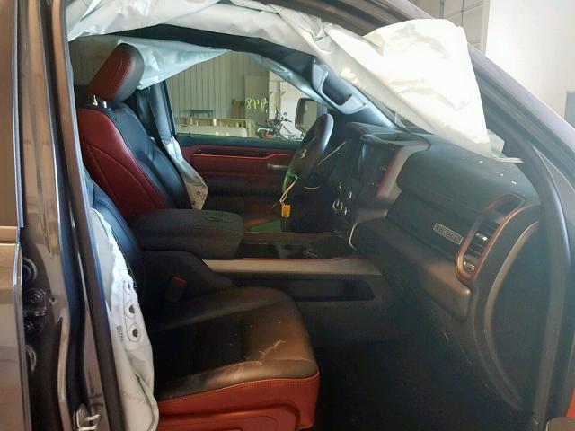 1C6SRFLT9KN653205 - 2019 RAM 1500 REBEL ნაცრისფერი ფოტო 5