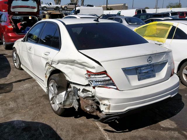 WDDGF4HB9CA640609 - 2012 MERCEDES-BENZ C 250 WHITE photo 3