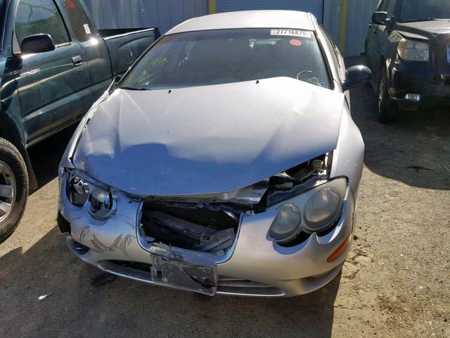 2C3HE66G51H526315 - 2001 CHRYSLER 300M SILVER photo 9