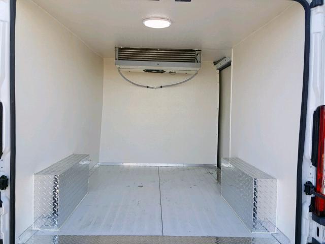 3C6TRVAGXJE102997 - 2018 RAM PROMASTER 白色 照片 9