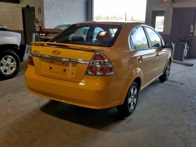 KL1TD56E59B631885 - 2009 CHEVROLET AVEO LS YELLOW photo 4