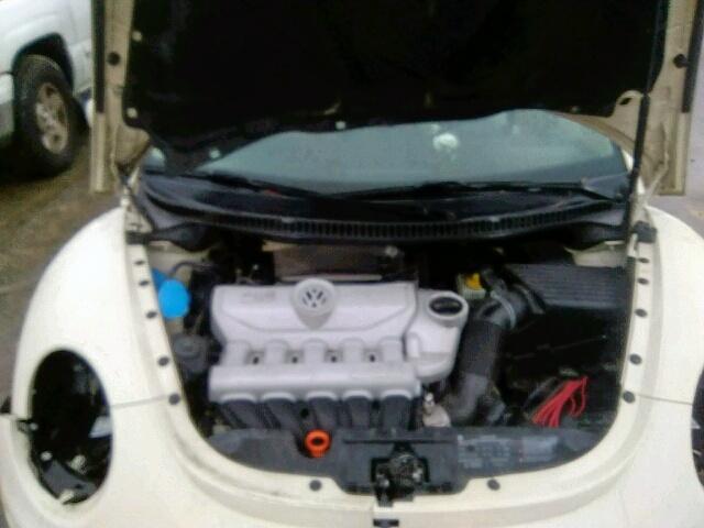 3VWPW31C69M501750 - 2009 VOLKSWAGEN NEW BEETLE Bej foto 7