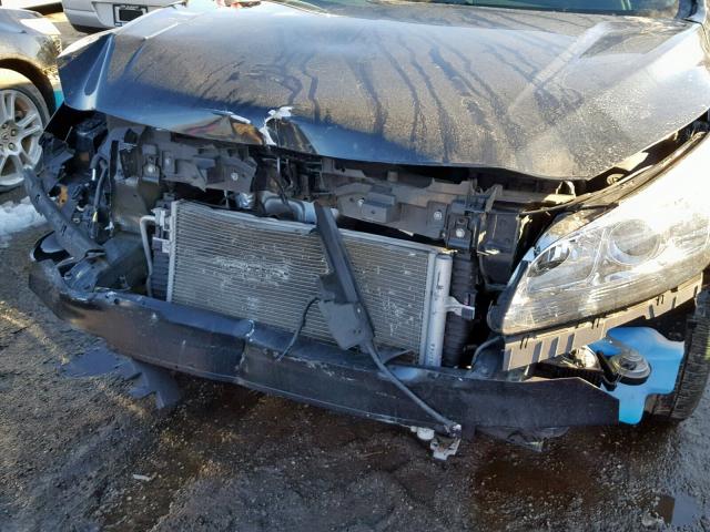 1G11C5SL8FF151716 - 2015 CHEVROLET MALIBU 1LT ნაცრისფერი ფოტო 9