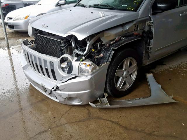 1J4NT4FB1AD549336 - 2010 JEEP COMPASS SP SILVER photo 9