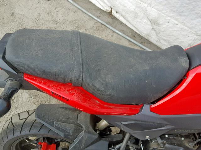 MLHJC7511J5006137 - 2018 HONDA GROM RED photo 6