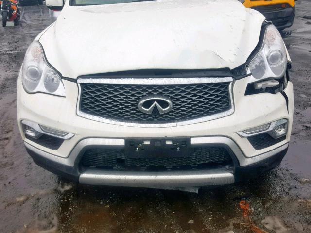 JN1BJ0RR2HM414265 - 2017 INFINITI QX50 WHITE photo 7