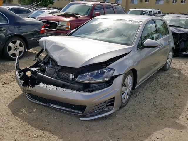 3VW2A7AU1FM034399 - 2015 VOLKSWAGEN GOLF TDI SILVER photo 2