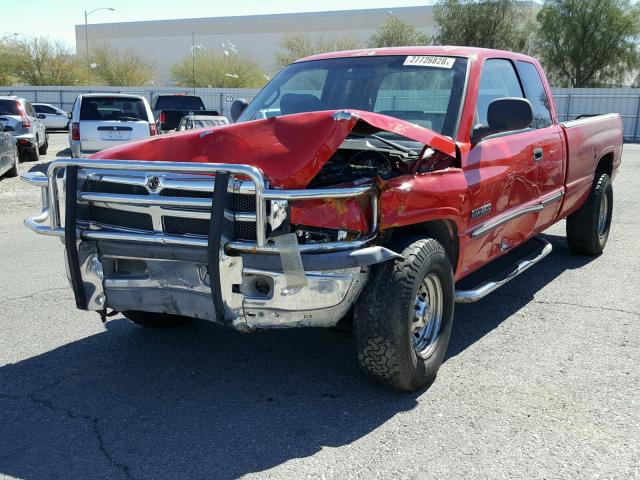 1B7KC23641J202024 - 2001 DODGE RAM 2500 RED photo 2