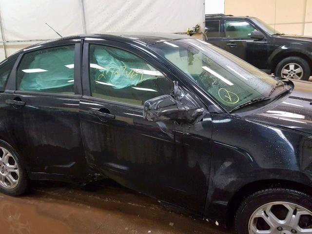 1FAHP36N39W229596 - 2009 FORD FOCUS SES BLACK photo 9